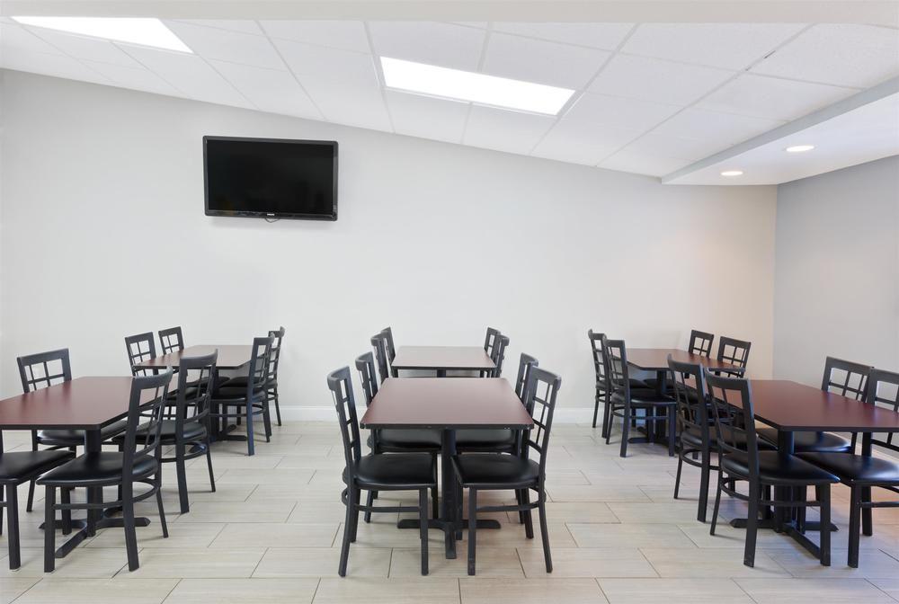 Rodeway Inn Charlotte Airport Area