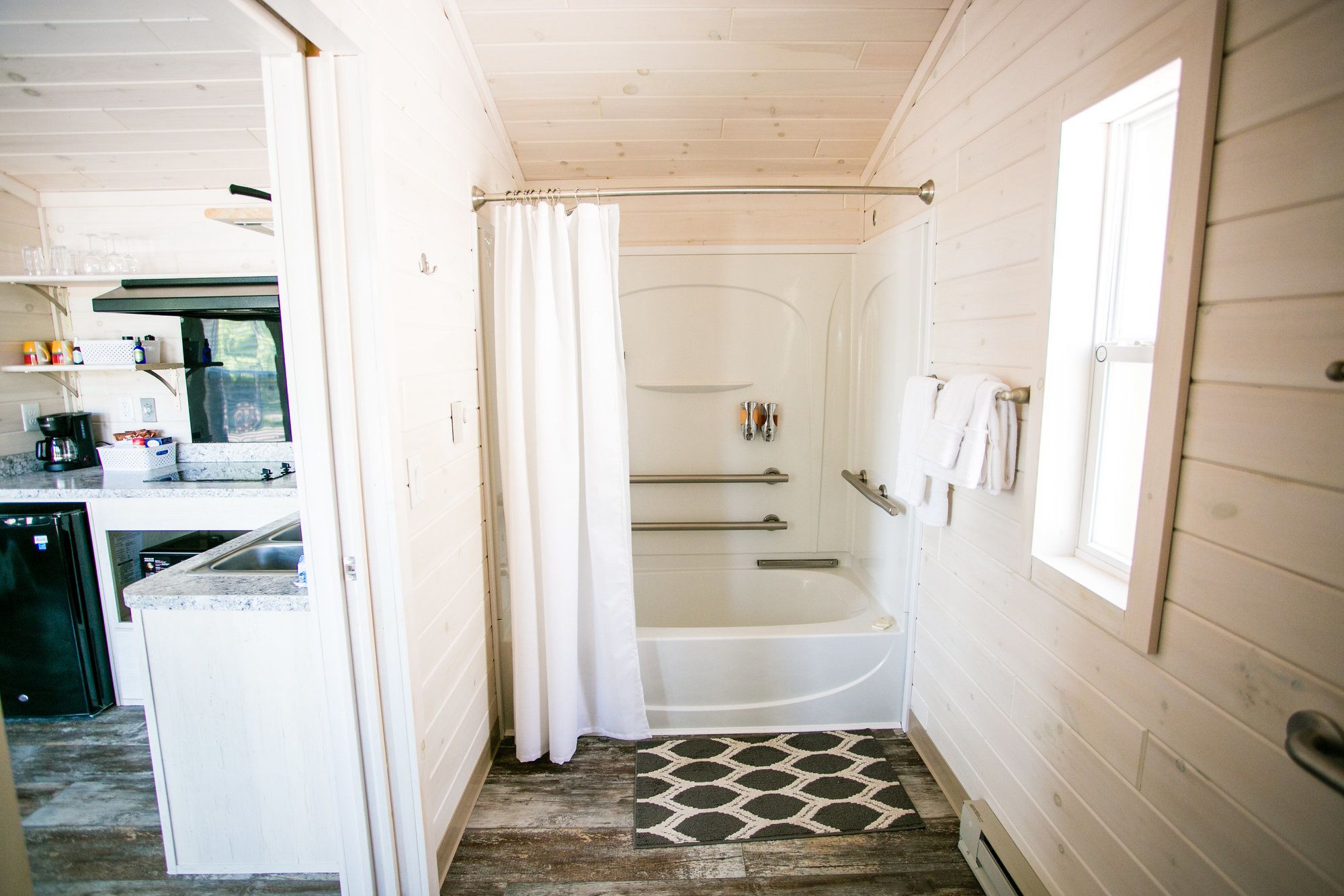 The Cove Cabins