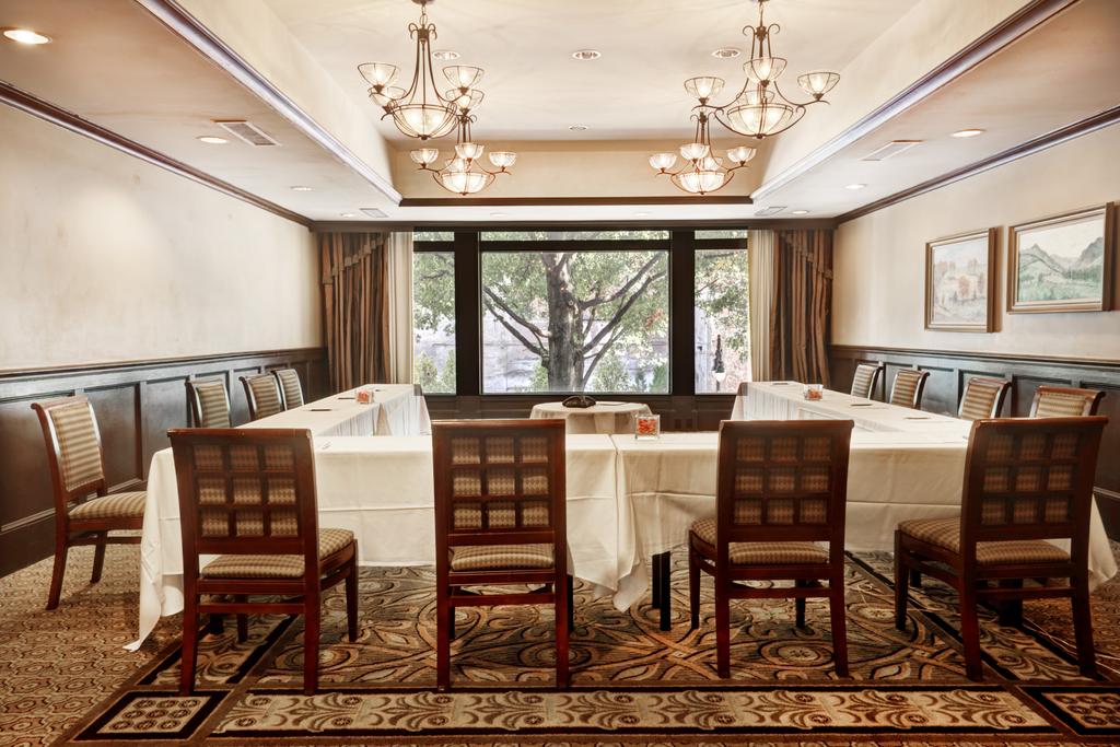 The Dunhill Hotel