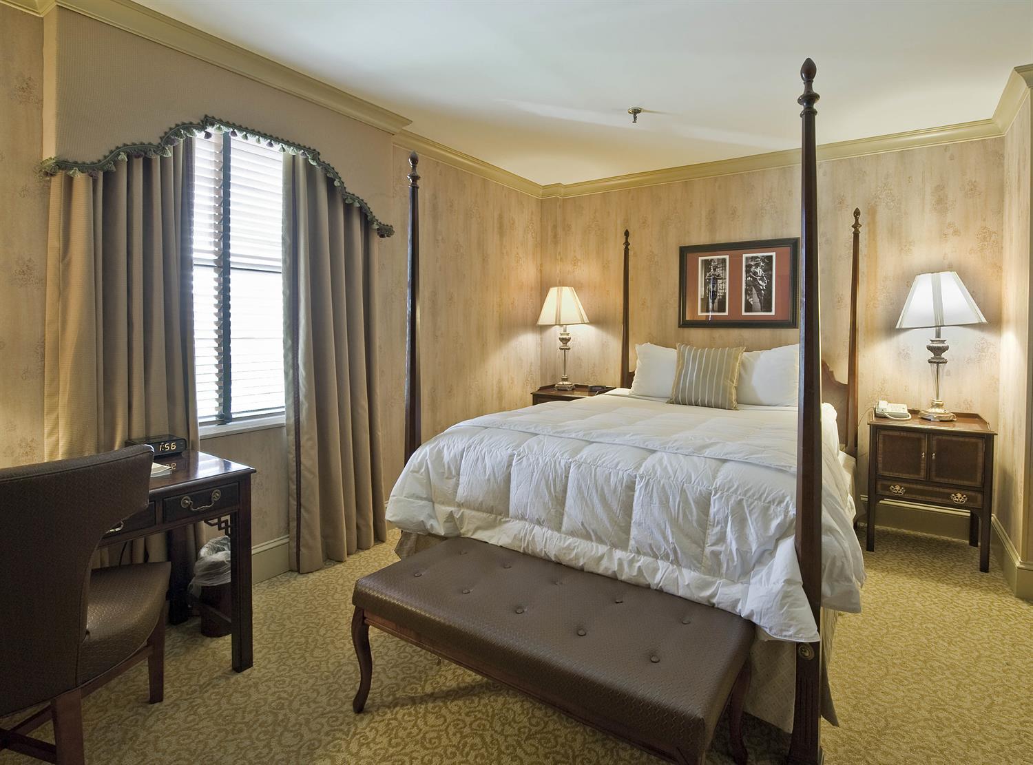 The Dunhill Hotel