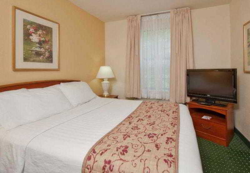 TownePlace Suites Charlotte University Research Park