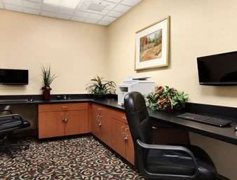 Spark by Hilton Charlotte Tyvola I-77