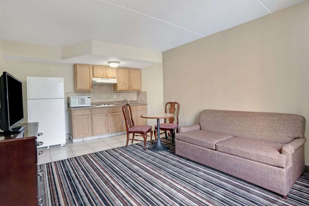 Wyndham Garden Charlotte Executive Park