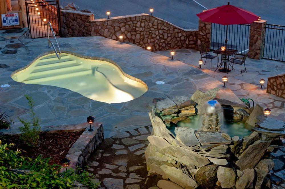 The Esmeralda Inn & Restaurant