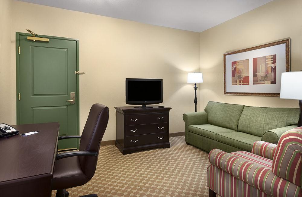 Country Inn & Suites by Radisson, Concord (Kannapolis), NC
