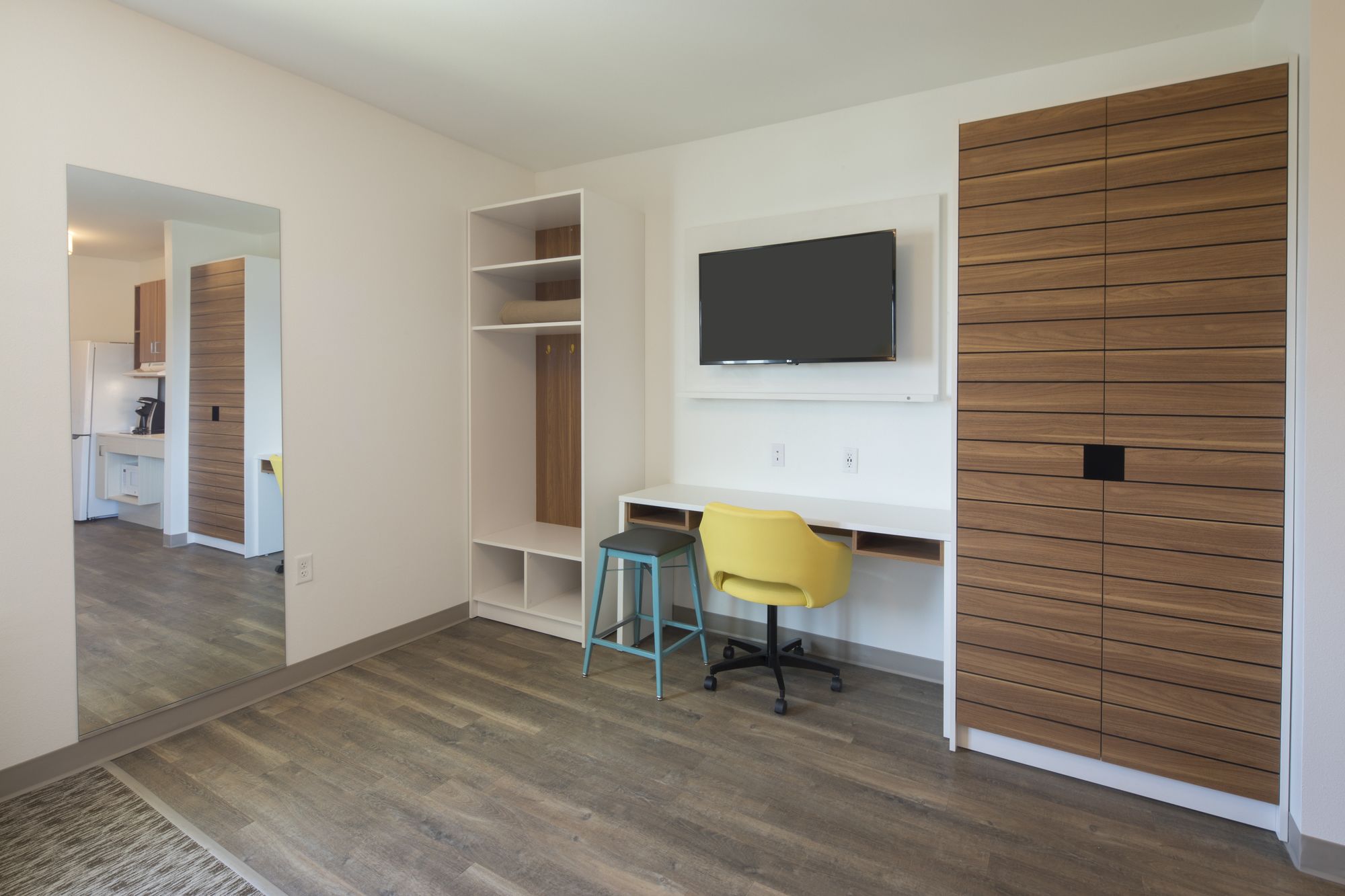 Uptown Suites Concord