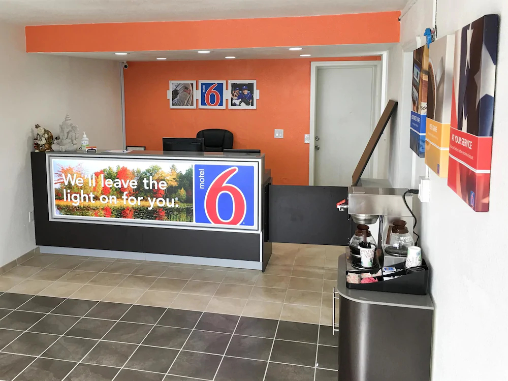 Motel 6 Connelly Springs