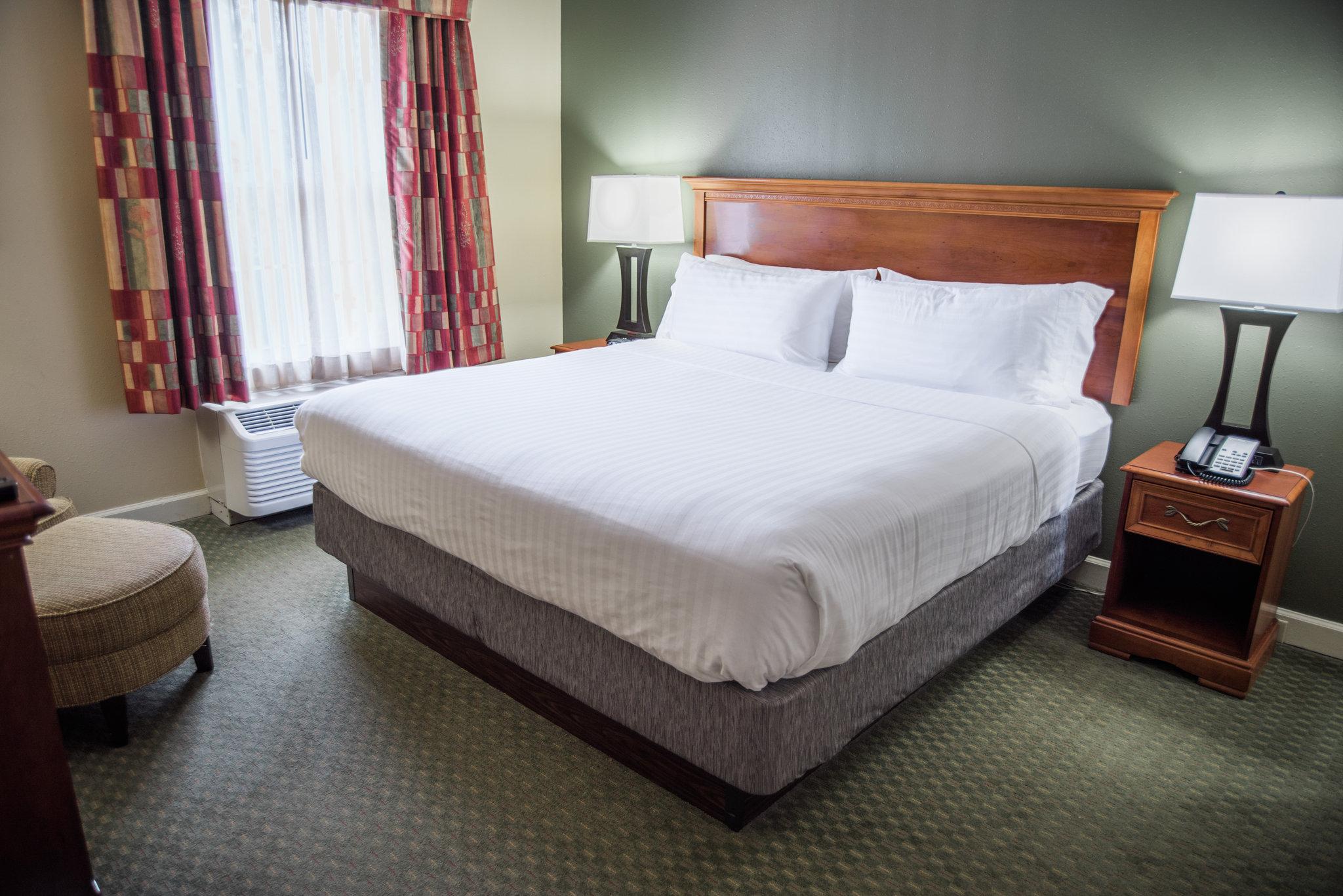Holiday Inn Express Hotel & Suites Conover (Hickory Area)