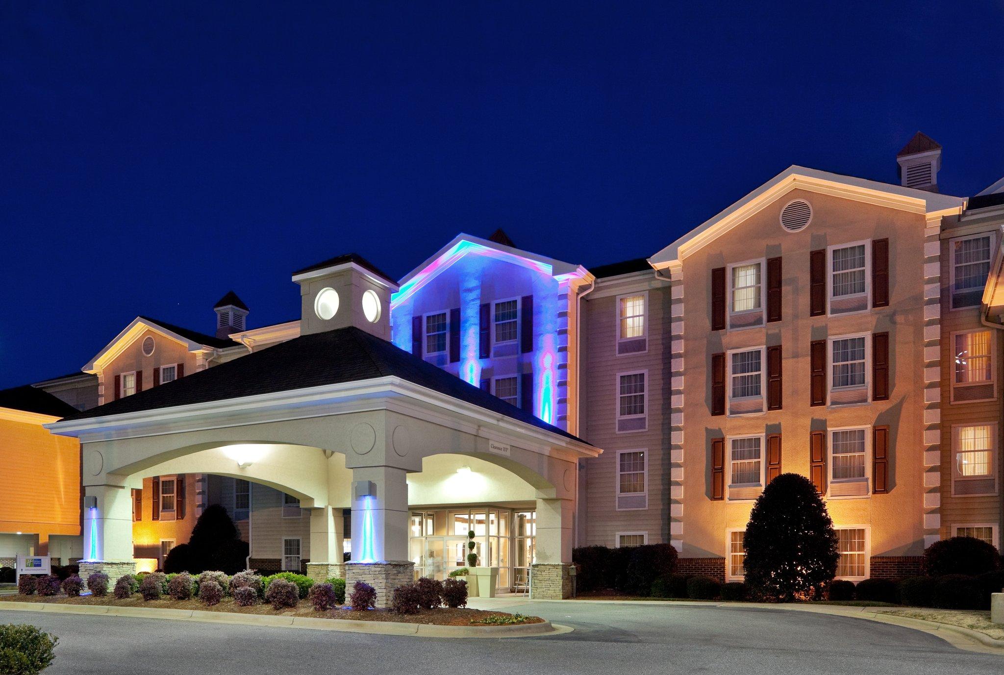 Holiday Inn Express Hotel & Suites Conover (Hickory Area)