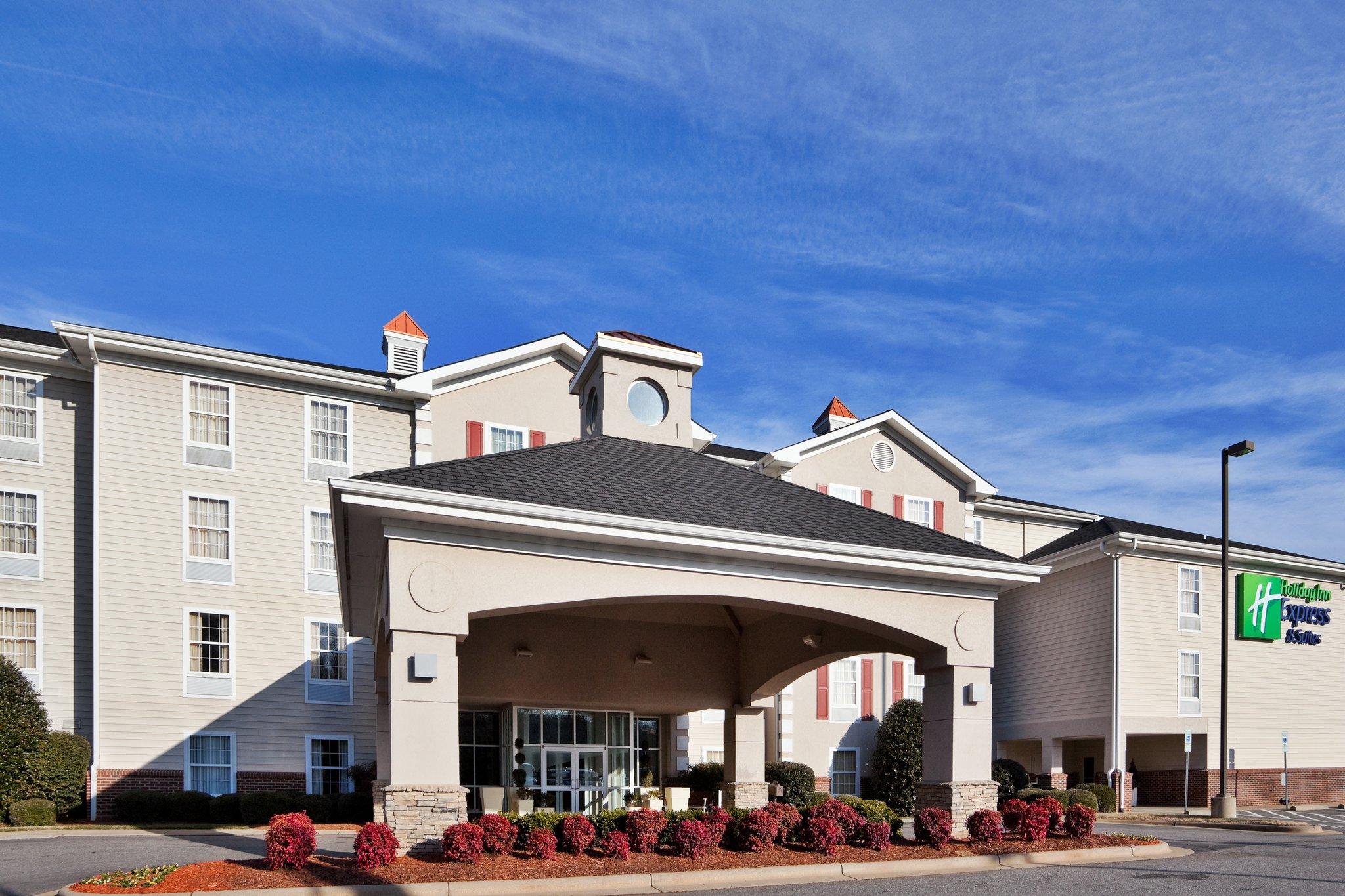 Holiday Inn Express Hotel & Suites Conover (Hickory Area)