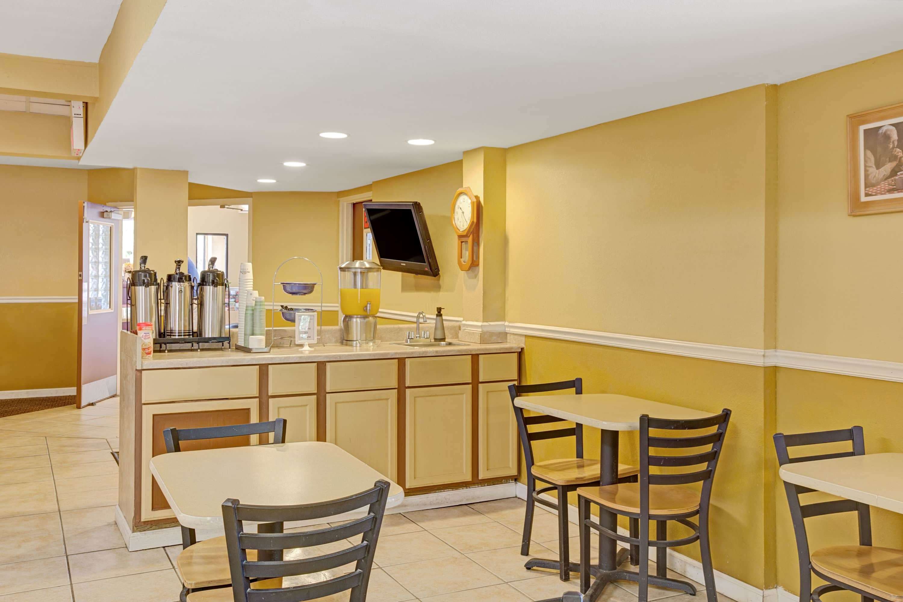 Microtel Inn & Suites by Wyndham Cornelius/Lake Norman