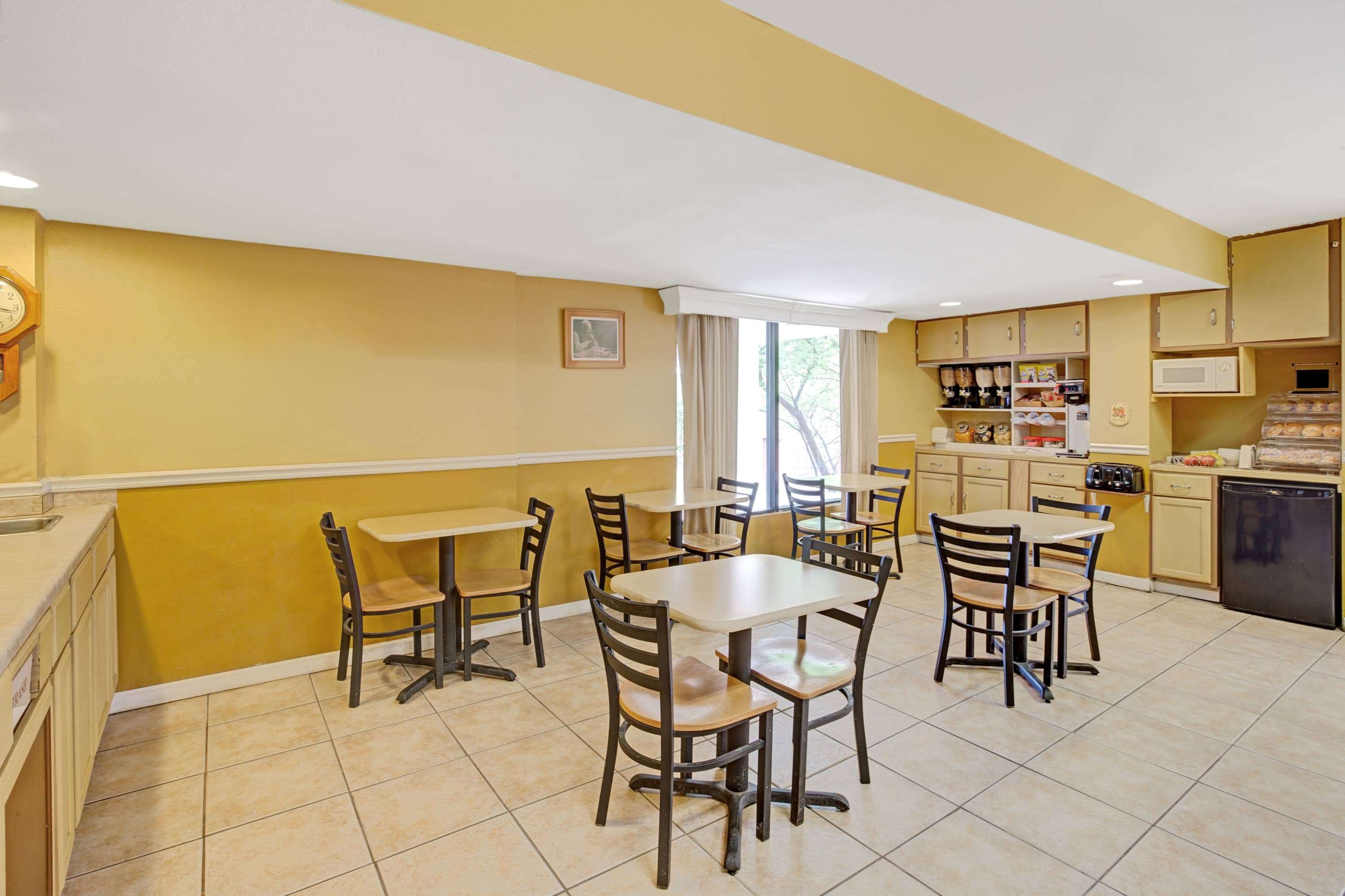 Microtel Inn & Suites by Wyndham Cornelius/Lake Norman