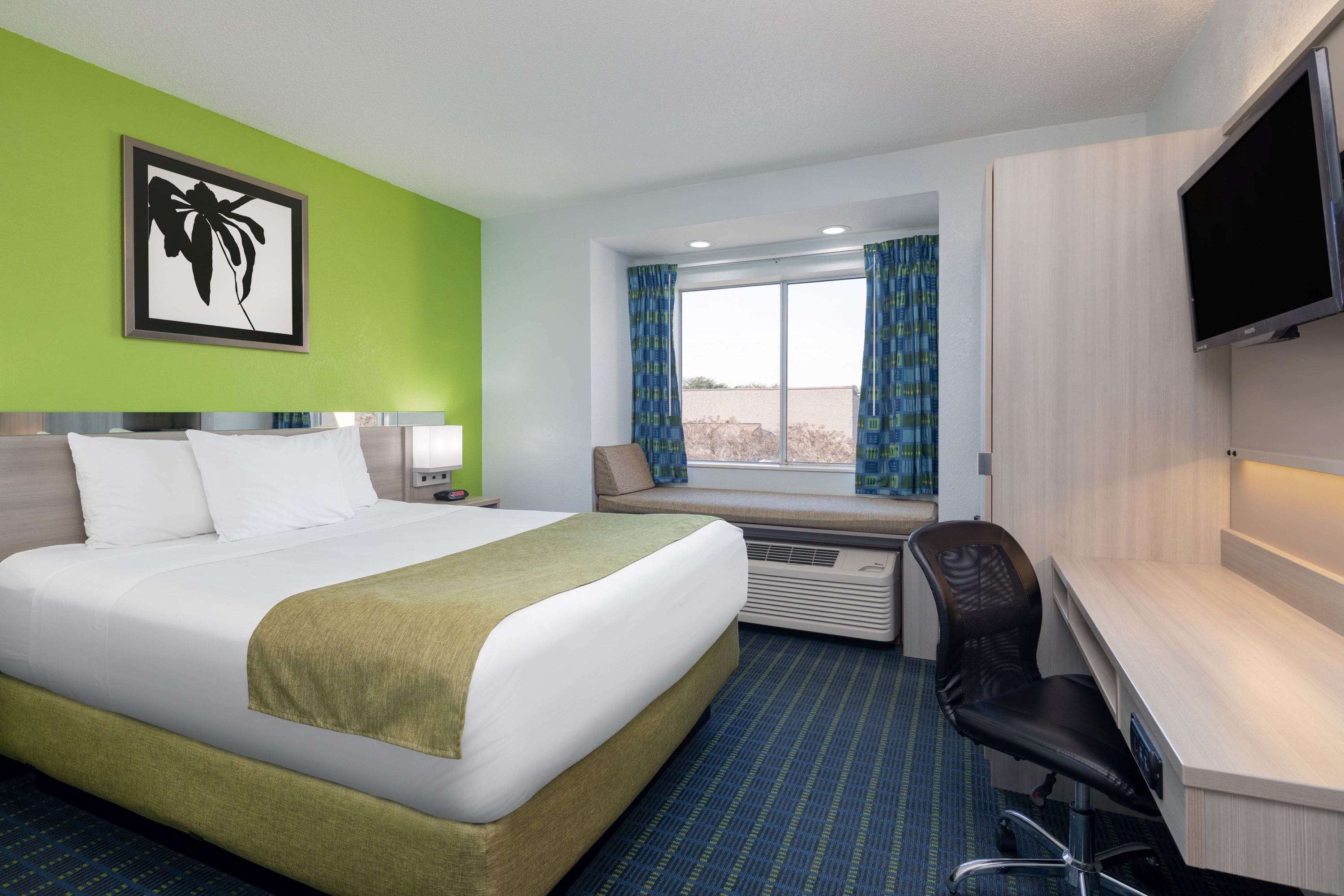 Microtel Inn & Suites by Wyndham Cornelius/Lake Norman