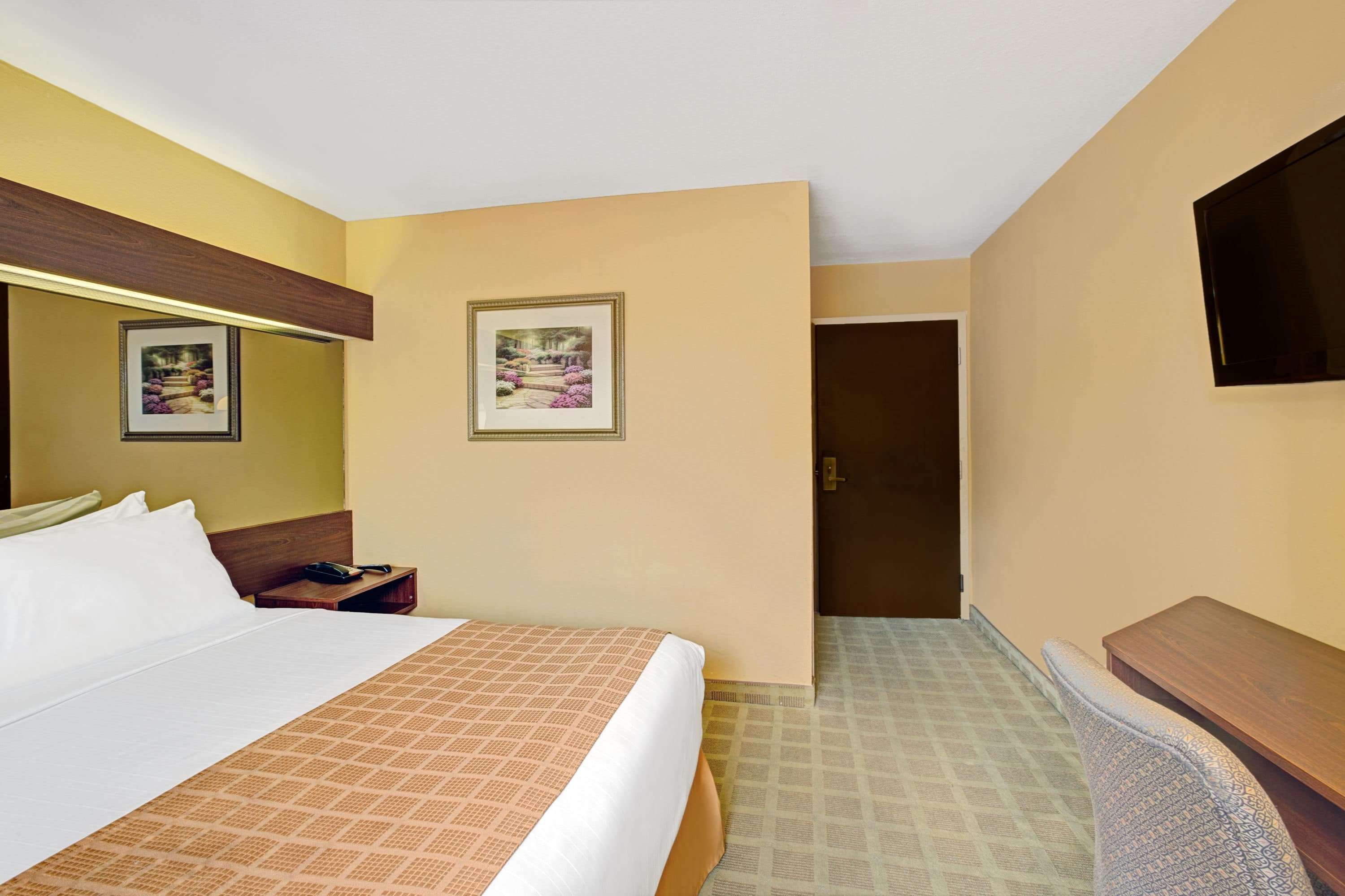 Microtel Inn & Suites by Wyndham Cornelius/Lake Norman