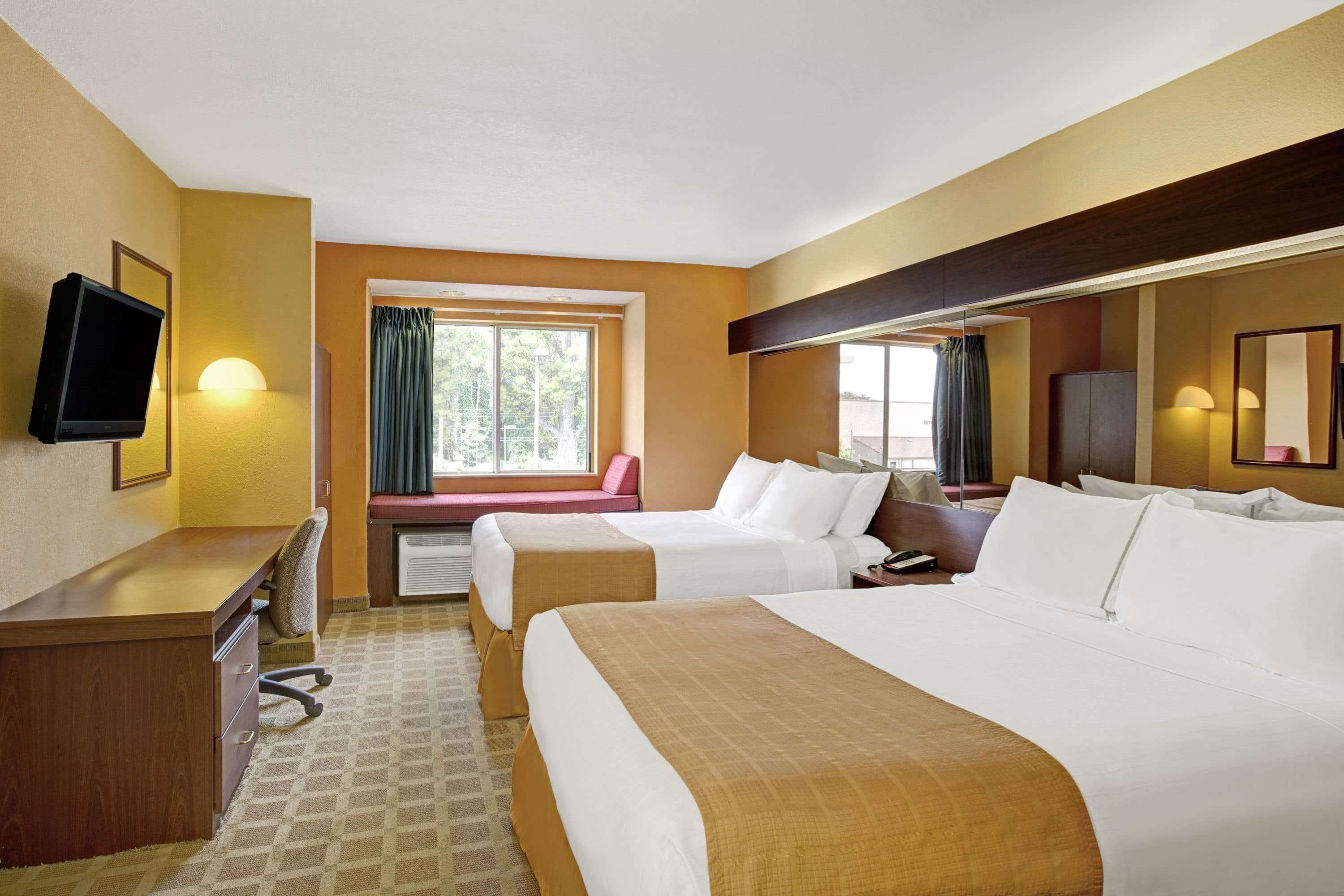 Microtel Inn & Suites by Wyndham Cornelius/Lake Norman