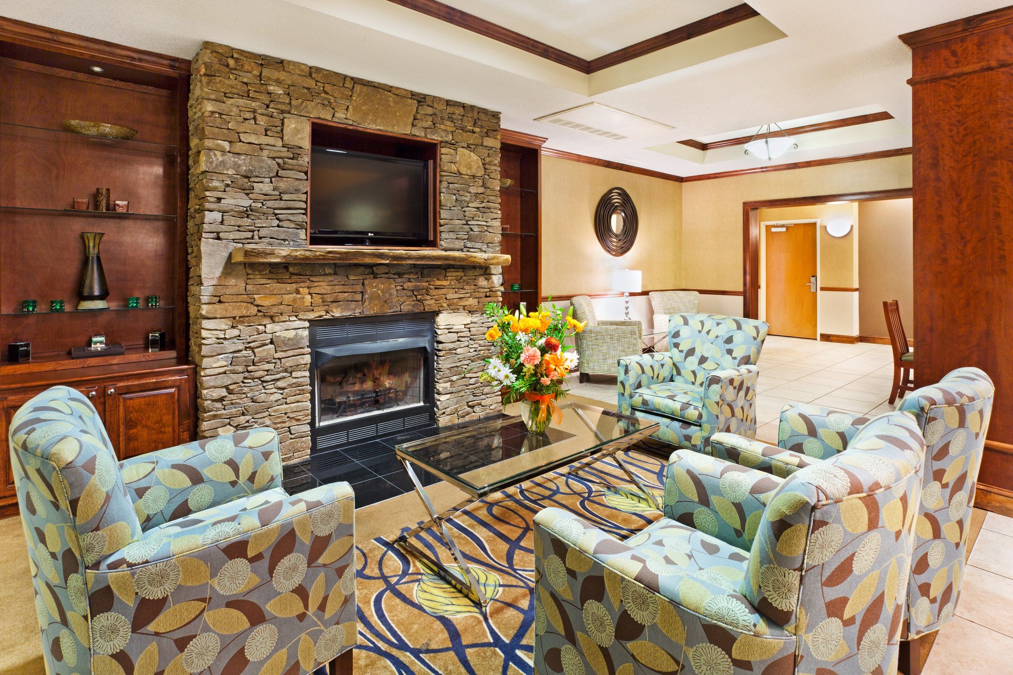 Holiday Inn Express & Suites Dillsboro - Western Carolina