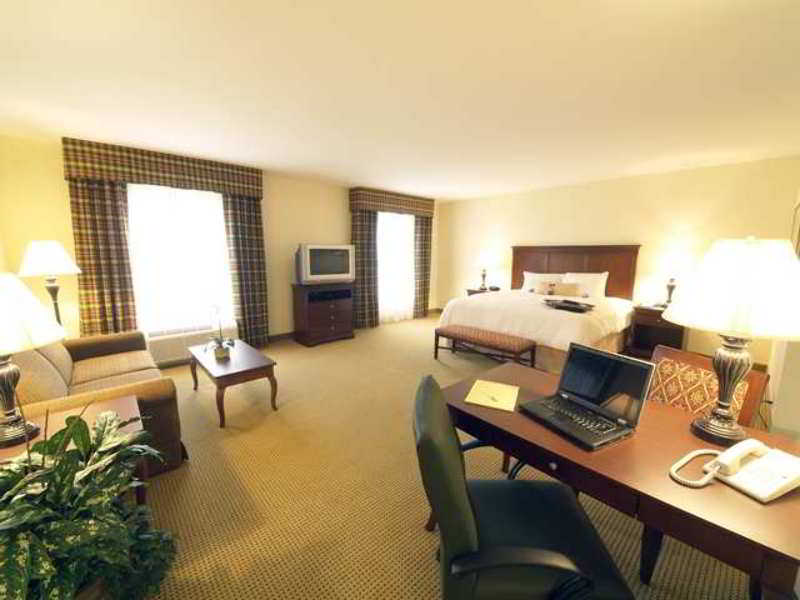 Hampton Inn & Suites Dobson