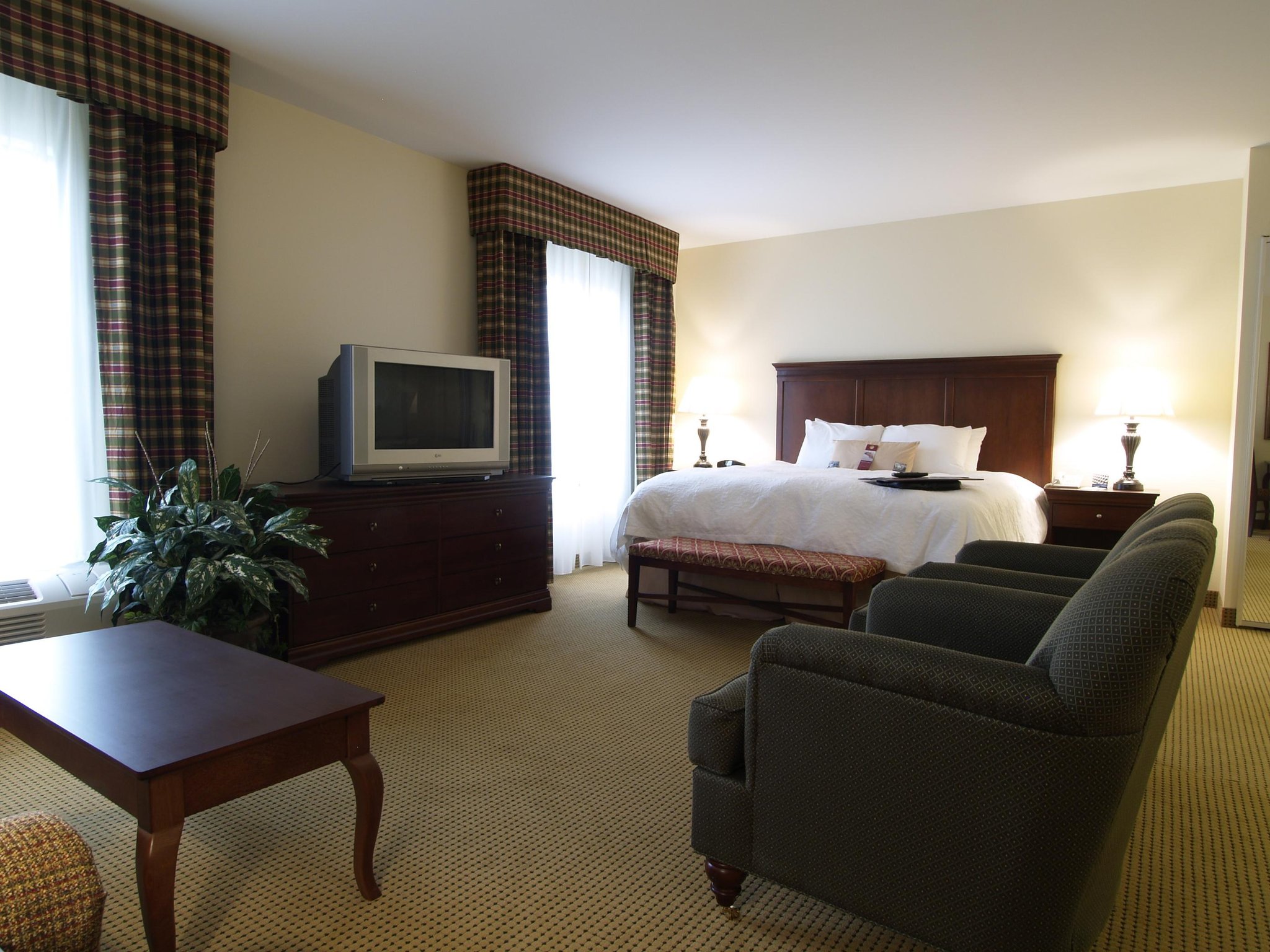 Hampton Inn & Suites Dobson