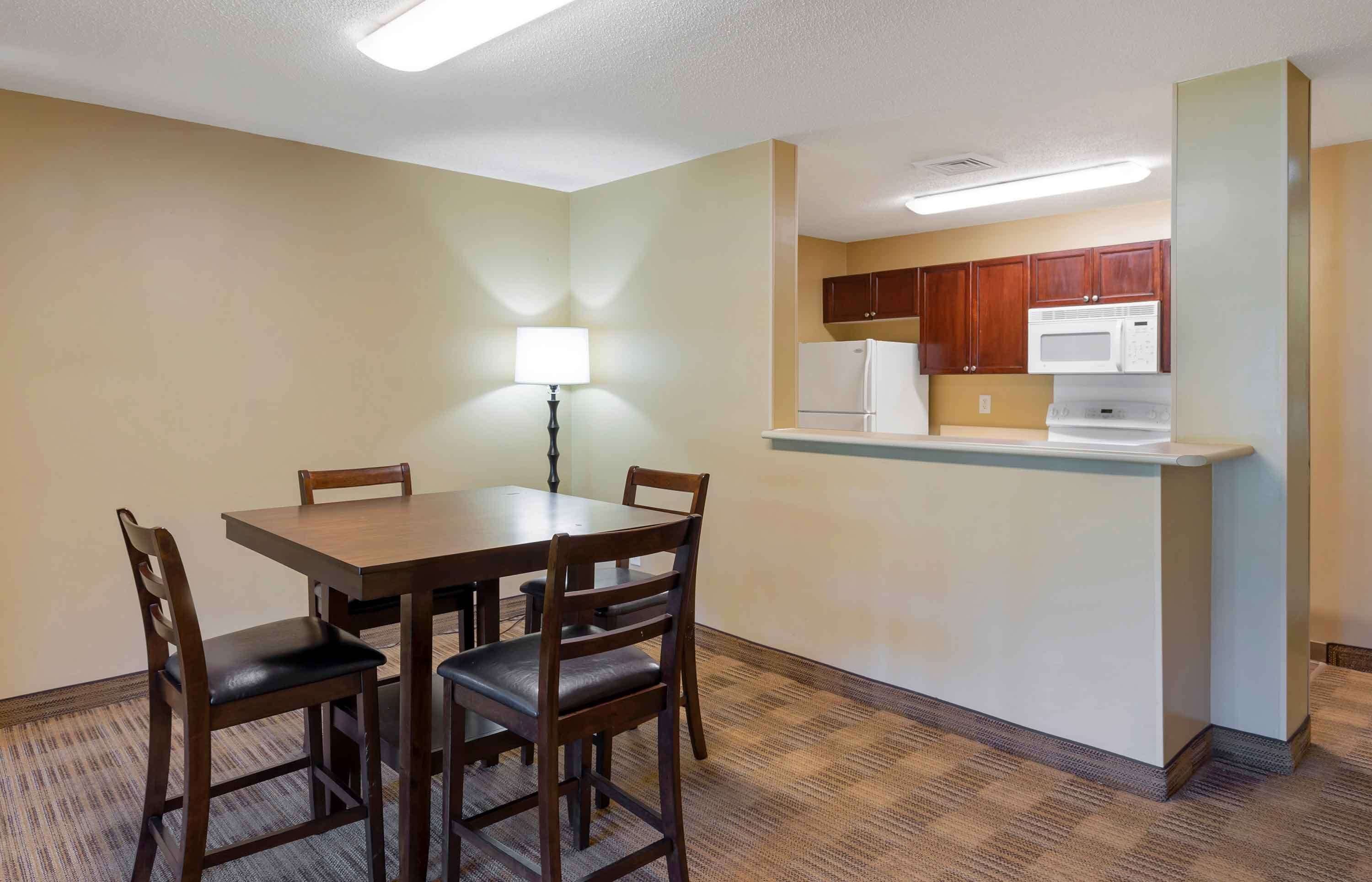 Extended Stay America Raleigh RTP 4919 Miami Blvd.
