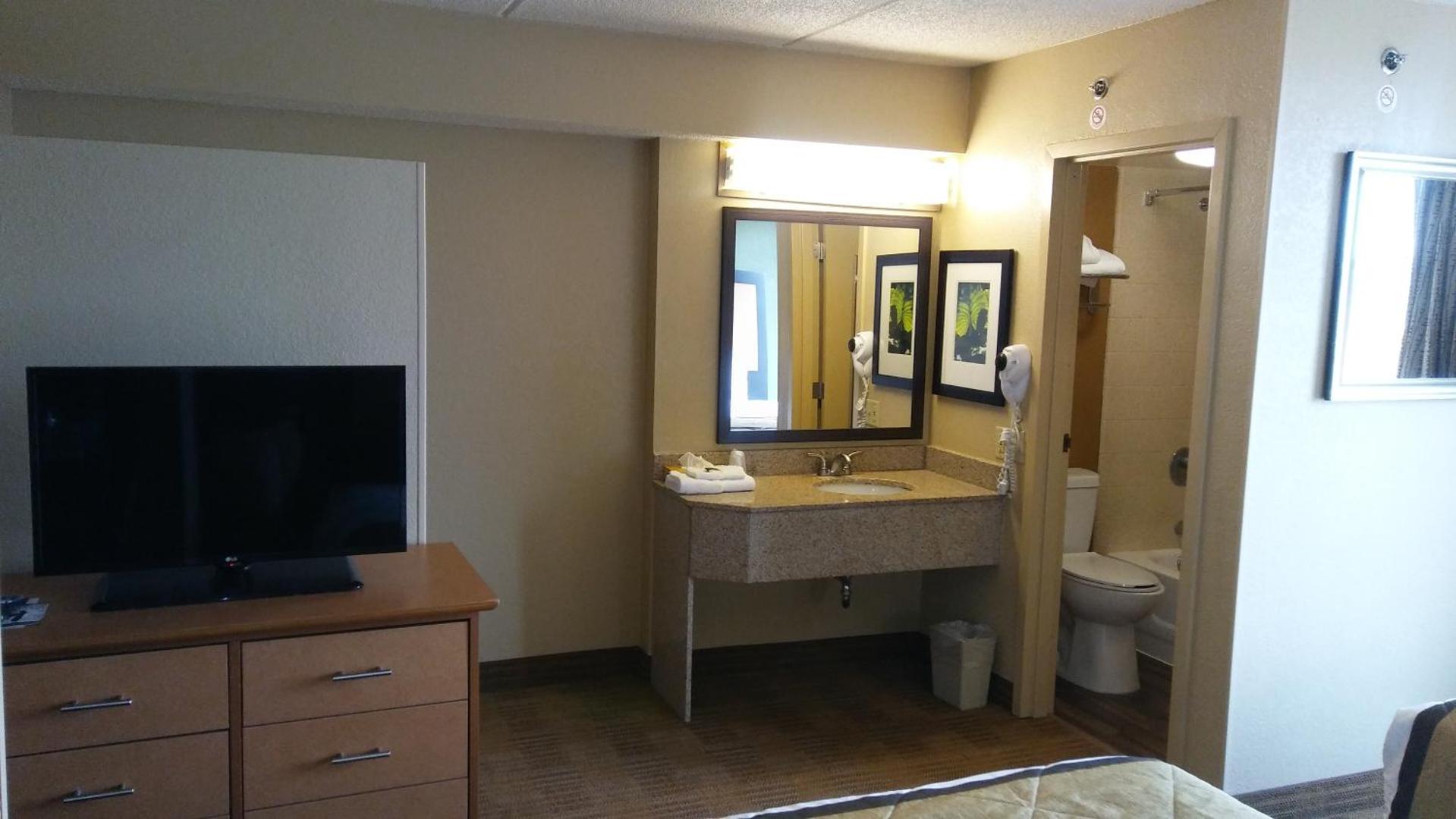 Extended Stay America Raleigh RTP 4919 Miami Blvd.