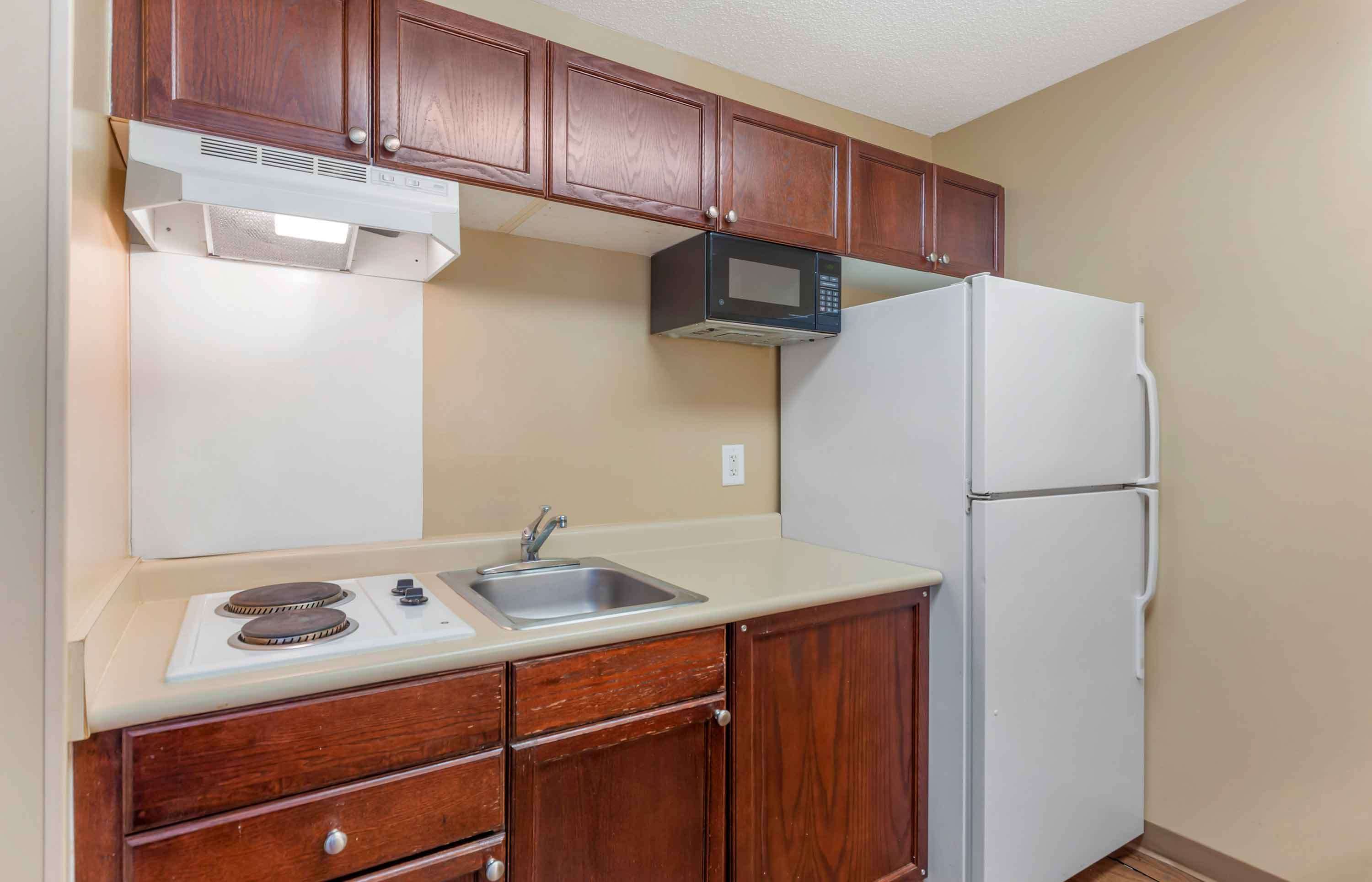 Extended Stay America Raleigh RTP 4919 Miami Blvd.