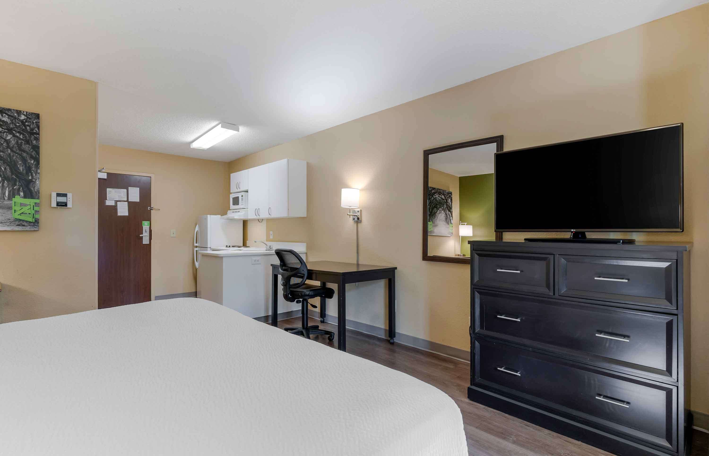 Extended Stay America Raleigh RTP 4919 Miami Blvd.