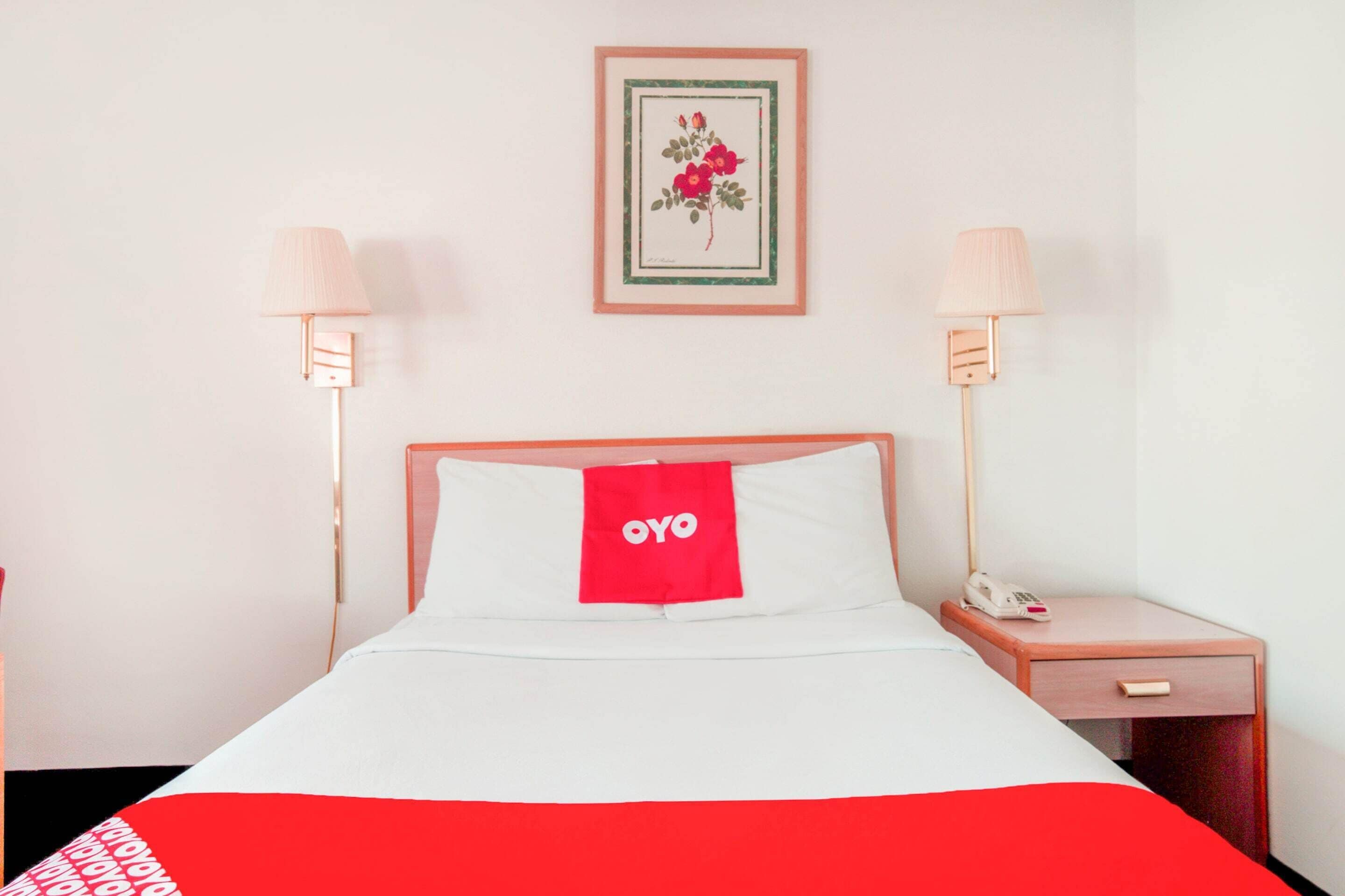 Hotel Durham West Hills by OYO Rooms