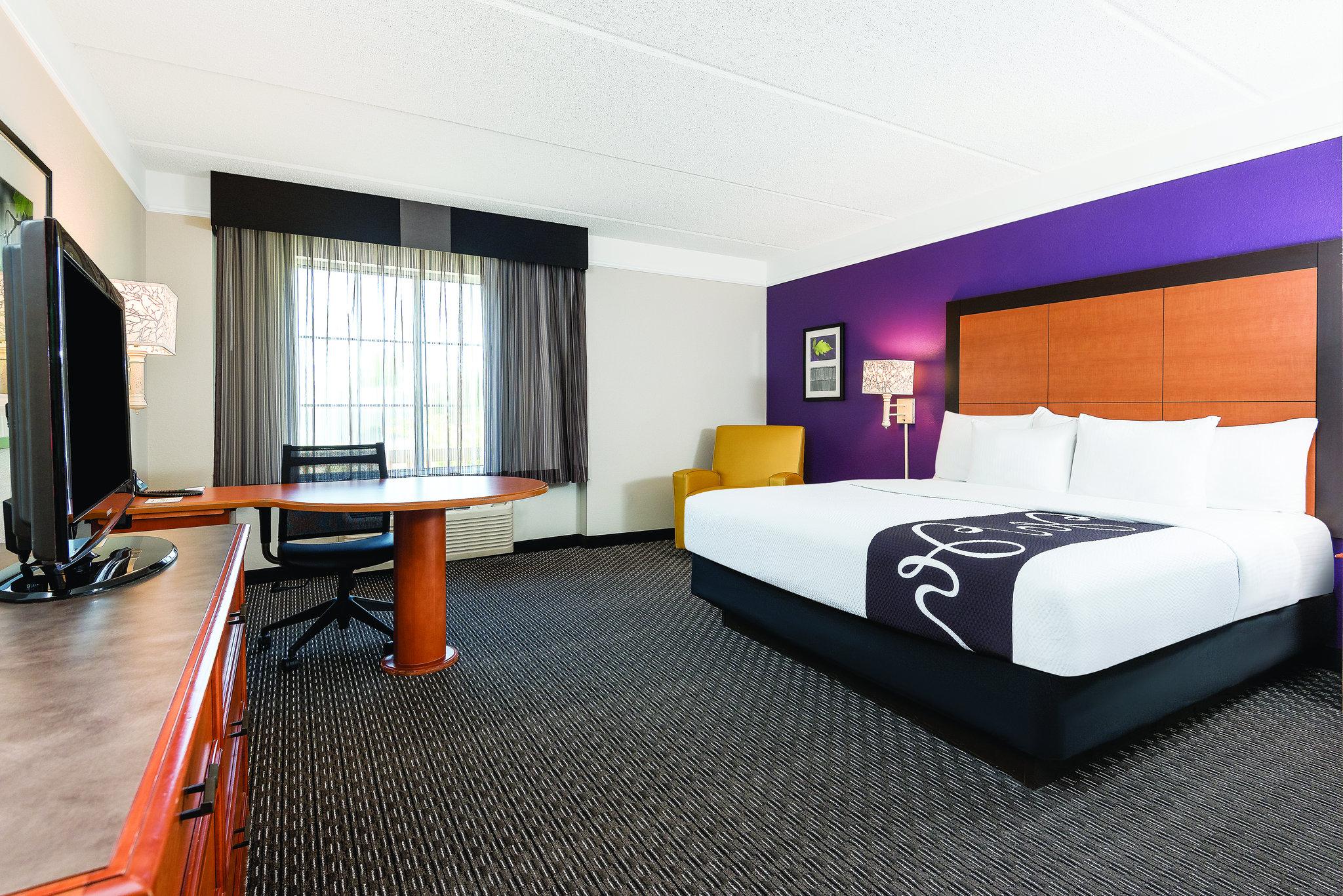 La Quinta Inn & Suites by Wyndham Univ Area Chapel Hill