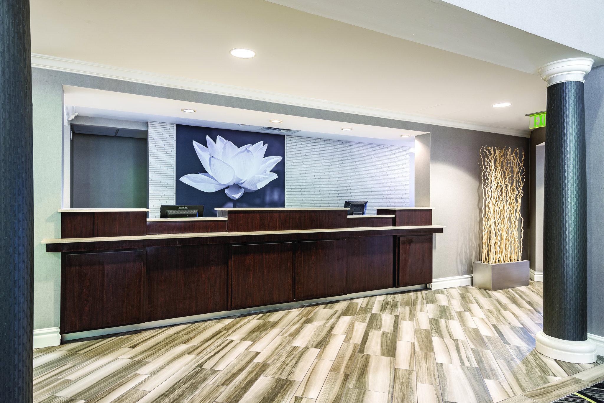 La Quinta Inn & Suites by Wyndham Univ Area Chapel Hill