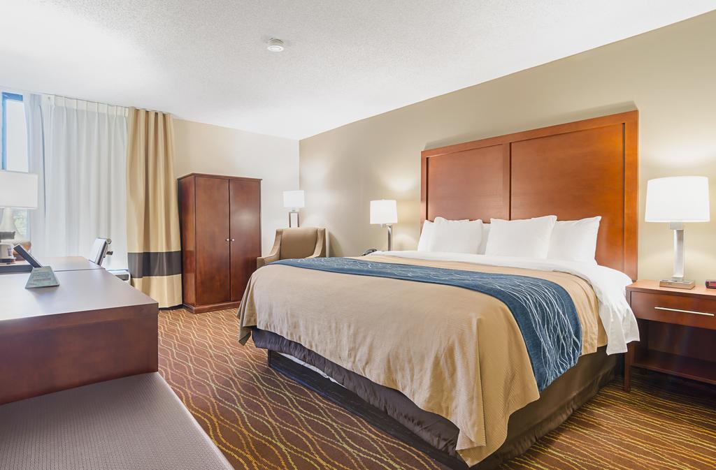 Comfort Inn & Suites Durham near Duke University