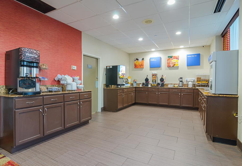 Comfort Inn & Suites Durham near Duke University