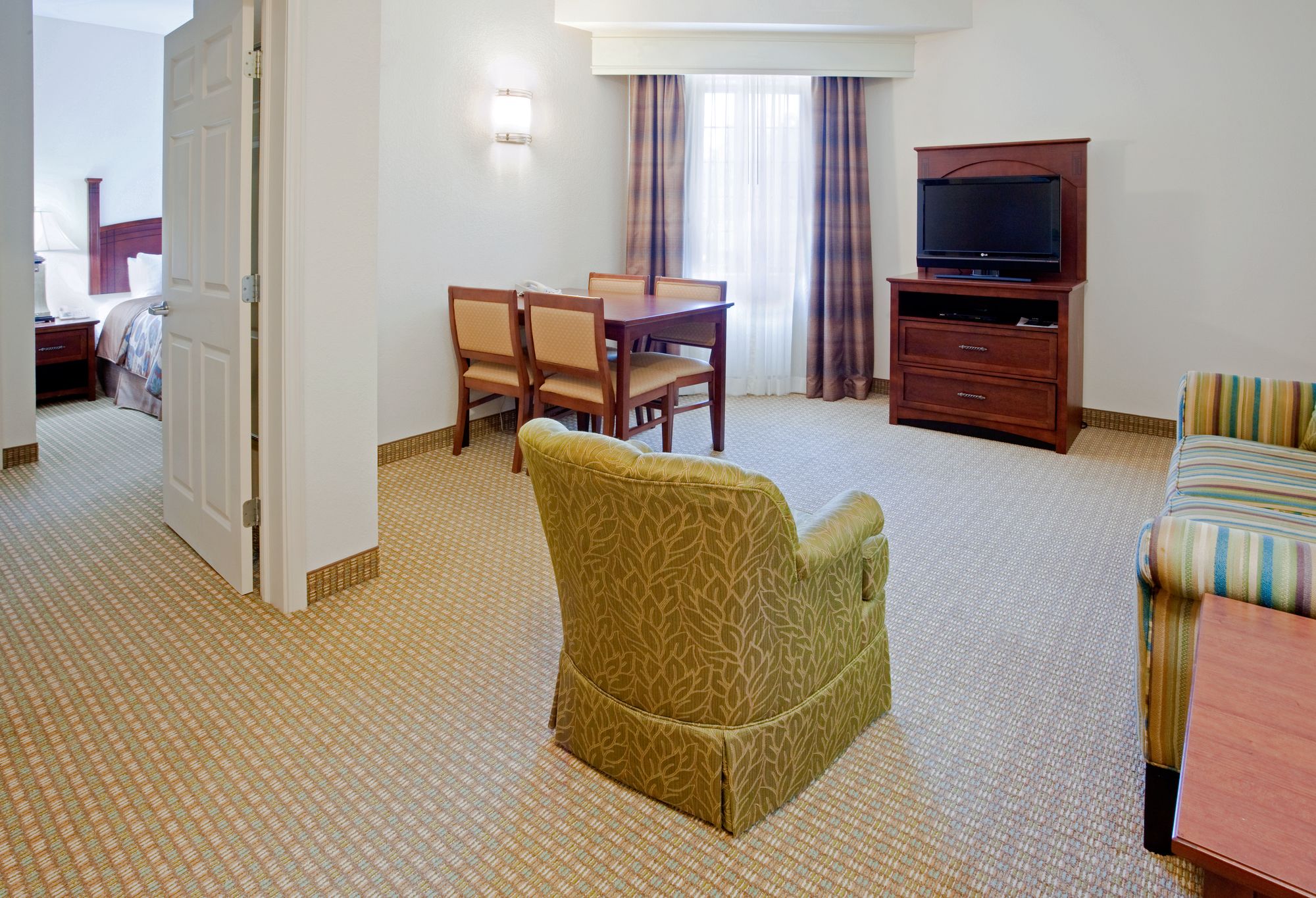 Staybridge Suites Durham-Chapel Hill-RTP