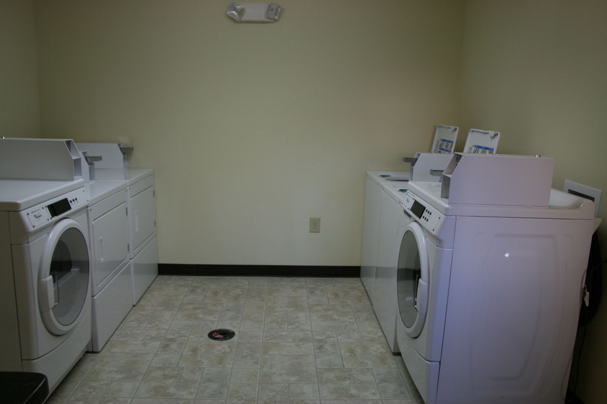 Affordable Suites Fayetteville/Fort Bragg, NC