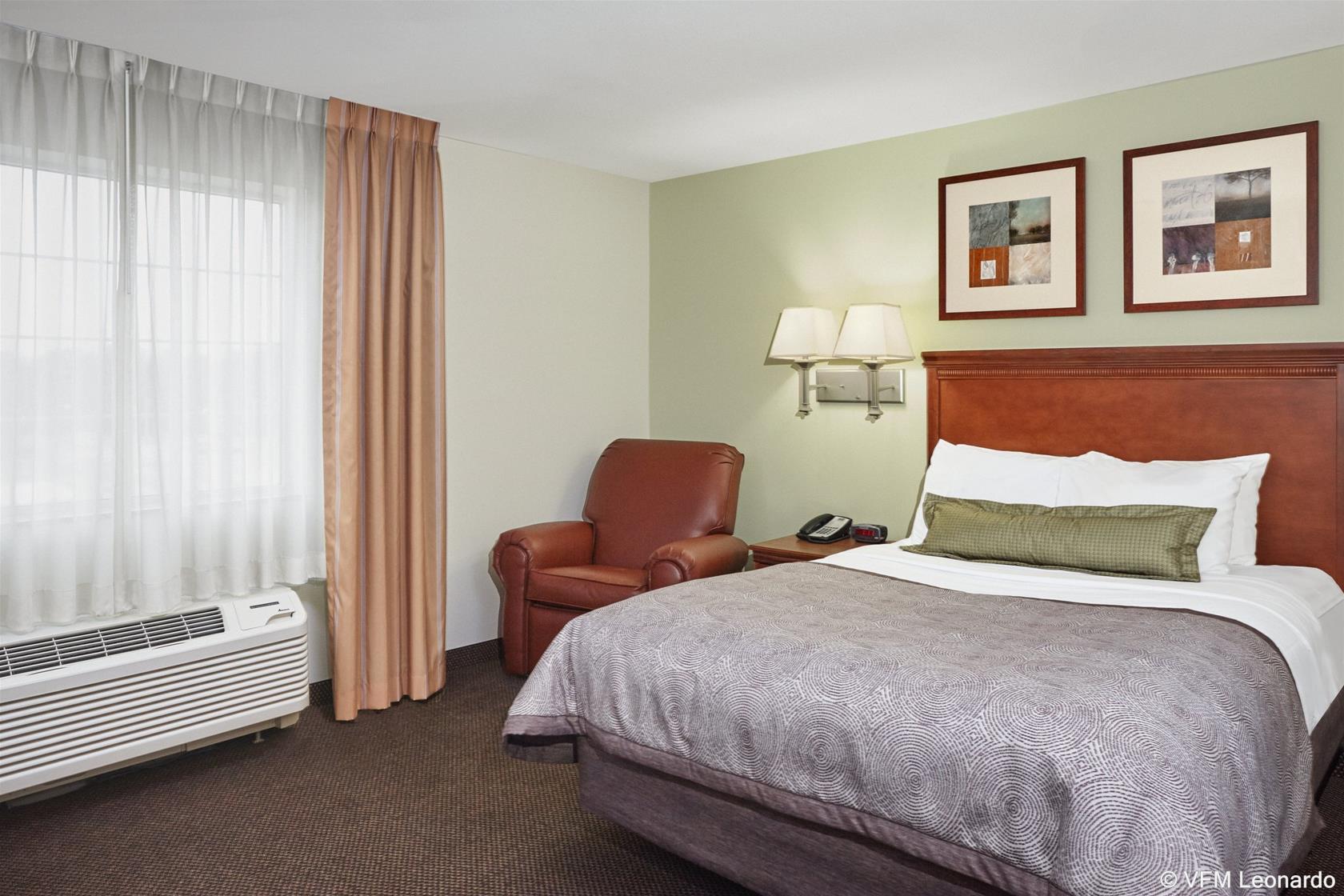 Candlewood Suites Fayetteville / Fort Bragg