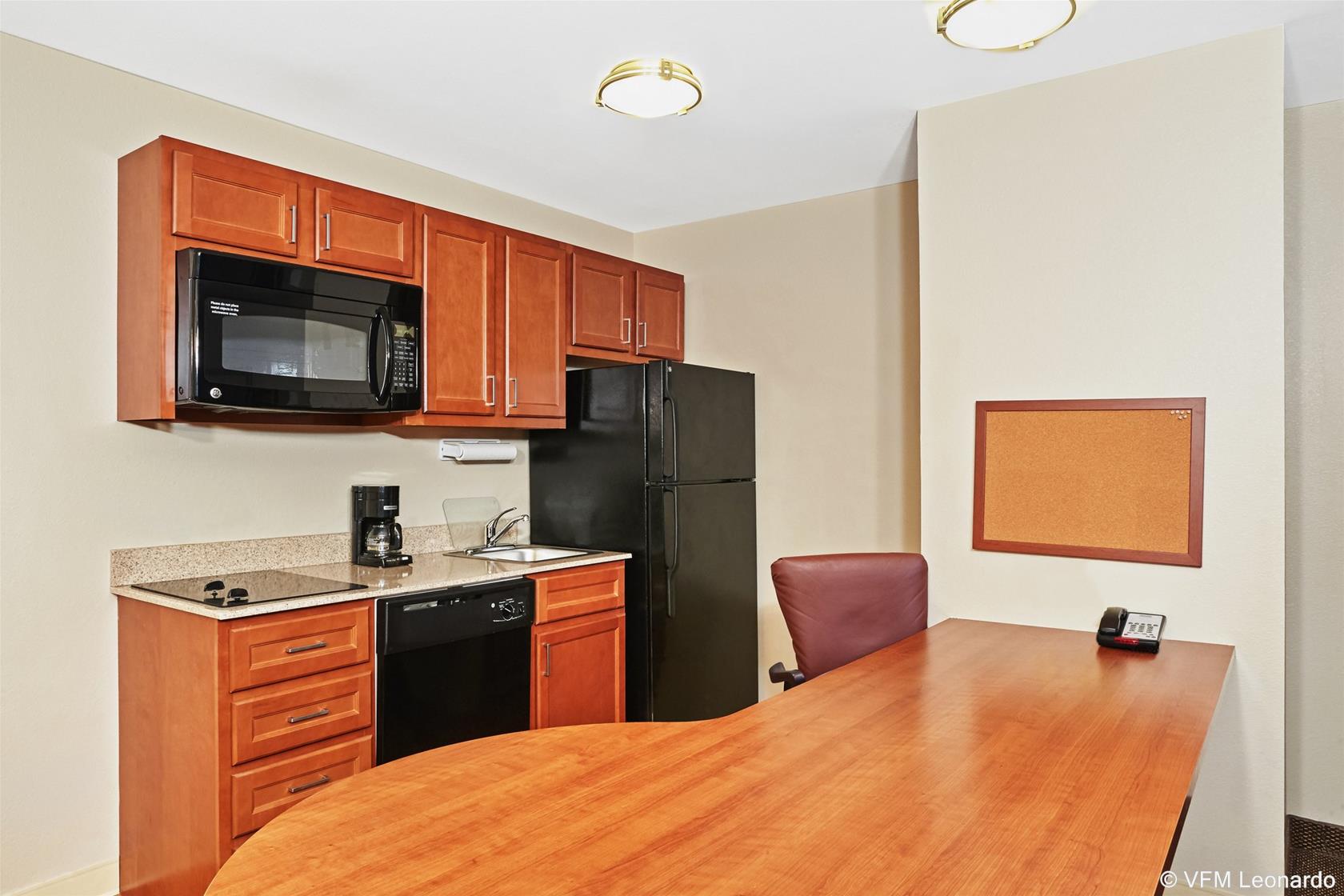 Candlewood Suites Fayetteville / Fort Bragg