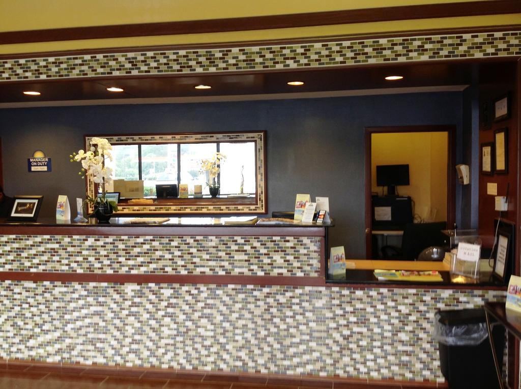 Days Inn by Wyndham Fayetteville-South/I-95 Exit 49