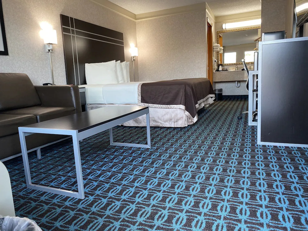 Deluxe Inn Fayetteville