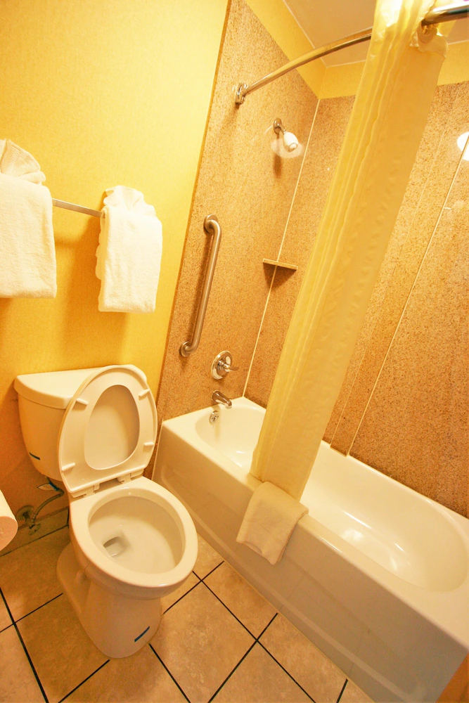 Deluxe Inn Fayetteville