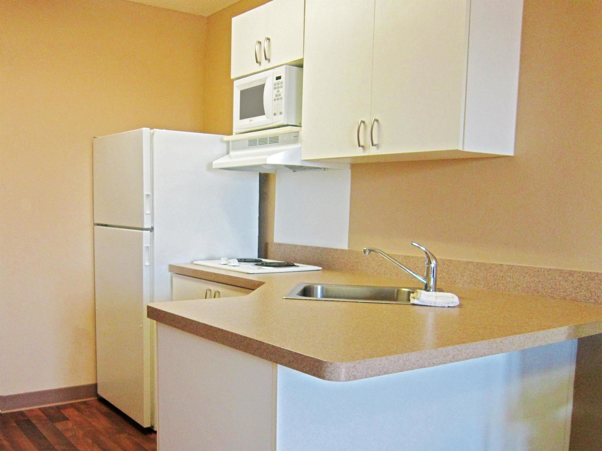 Extended Stay America Fayetteville Owen Dr.