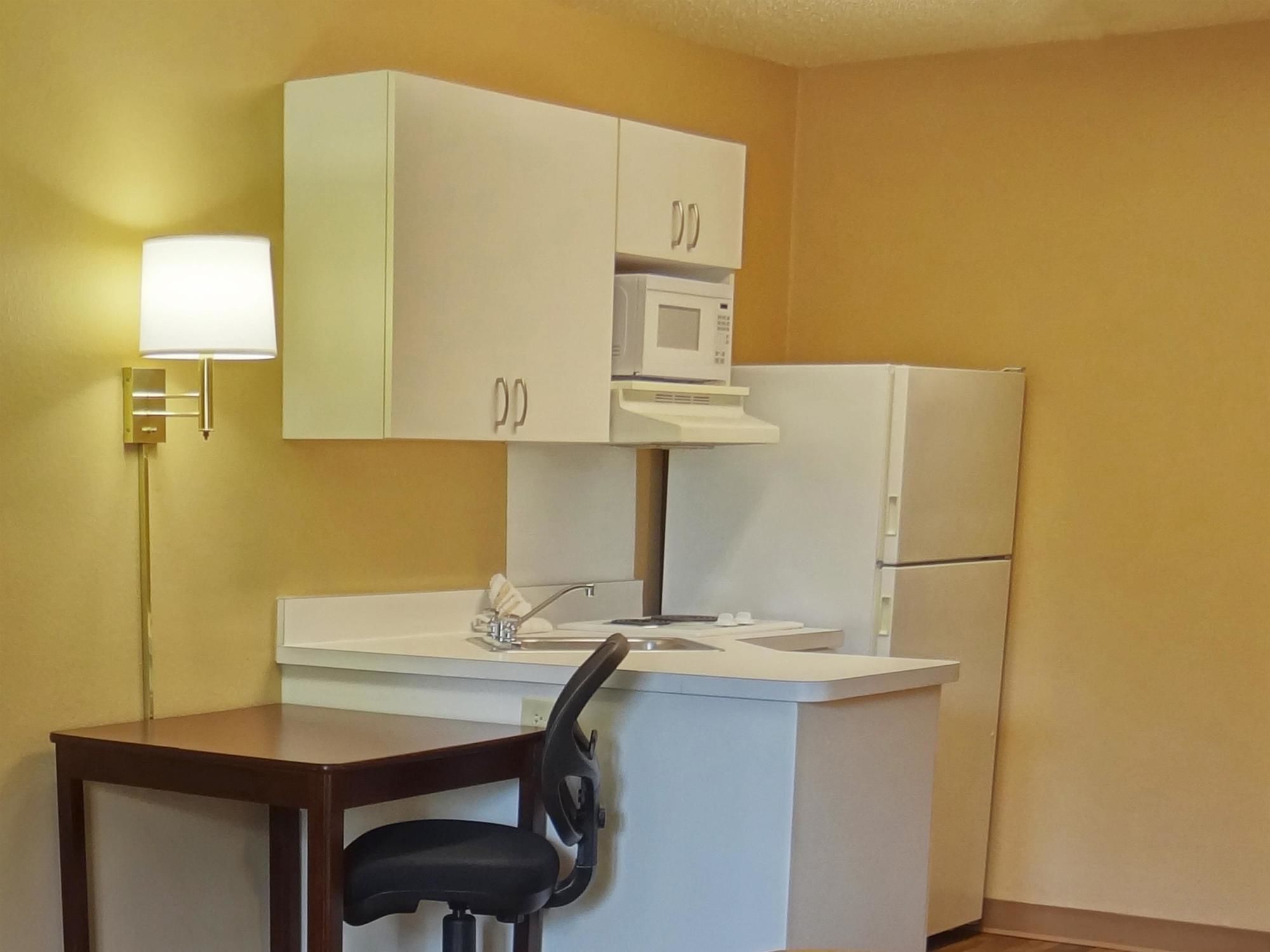 Extended Stay America Fayetteville Owen Dr.