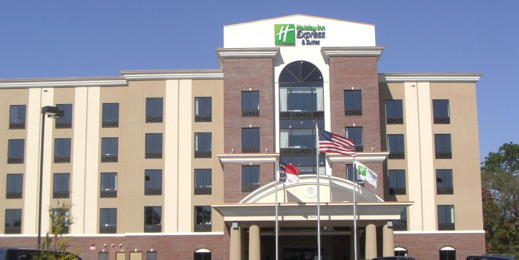 Holiday Inn Express Hotel & Suites Hope Mills-Fayetteville Airpot