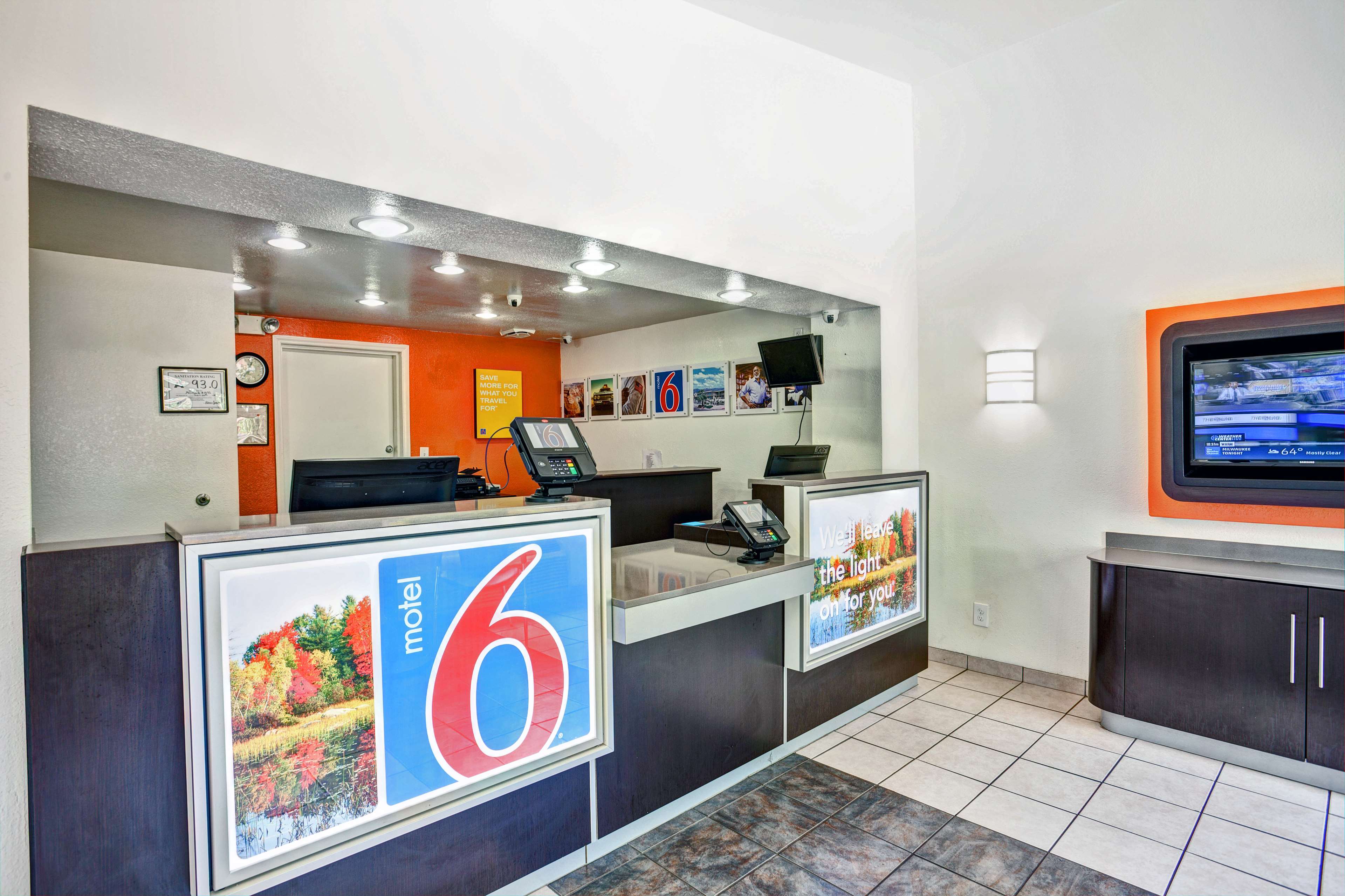 Travelodge by Wyndham Fayetteville