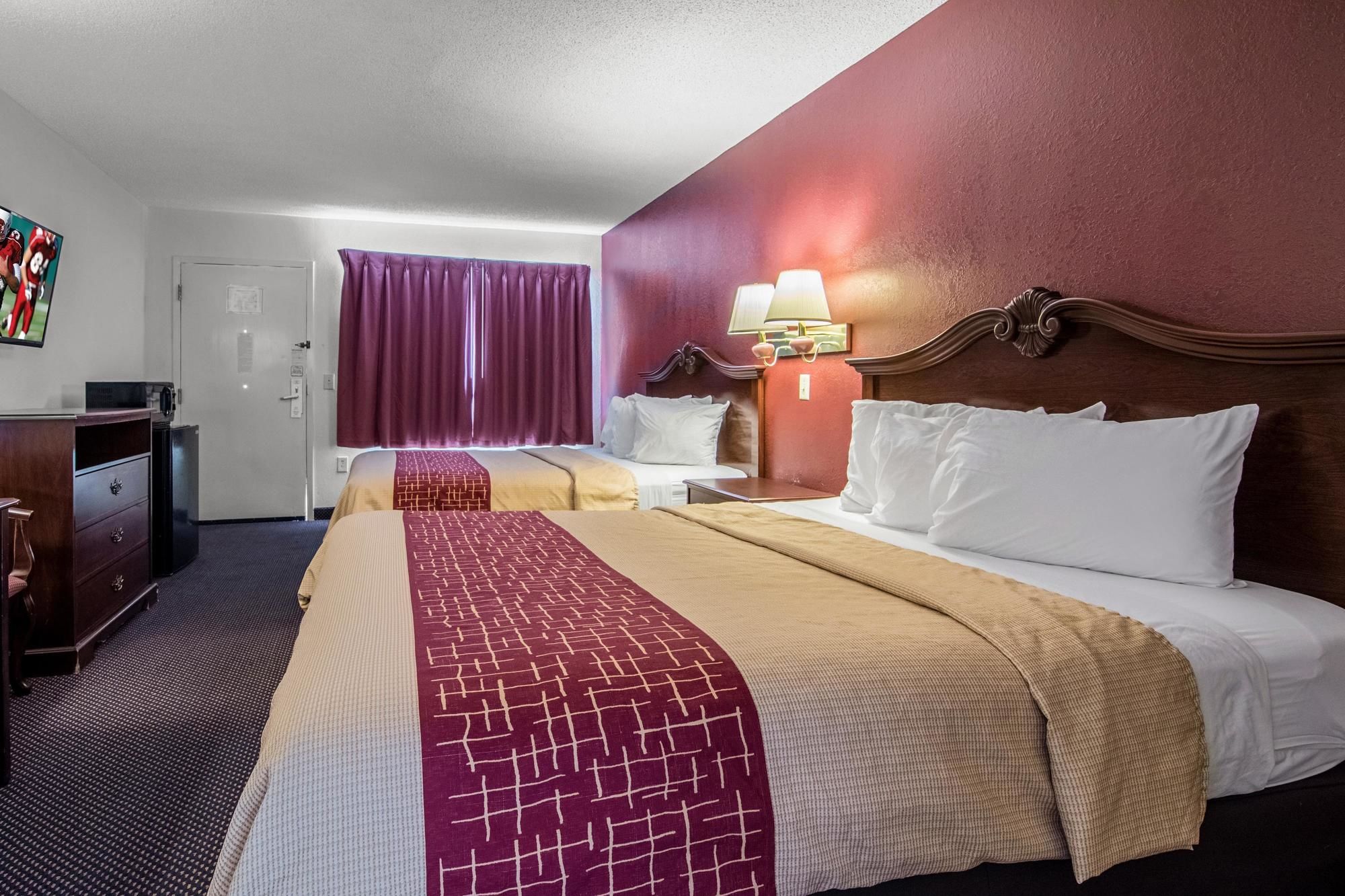 Red Roof Inn Fayetteville