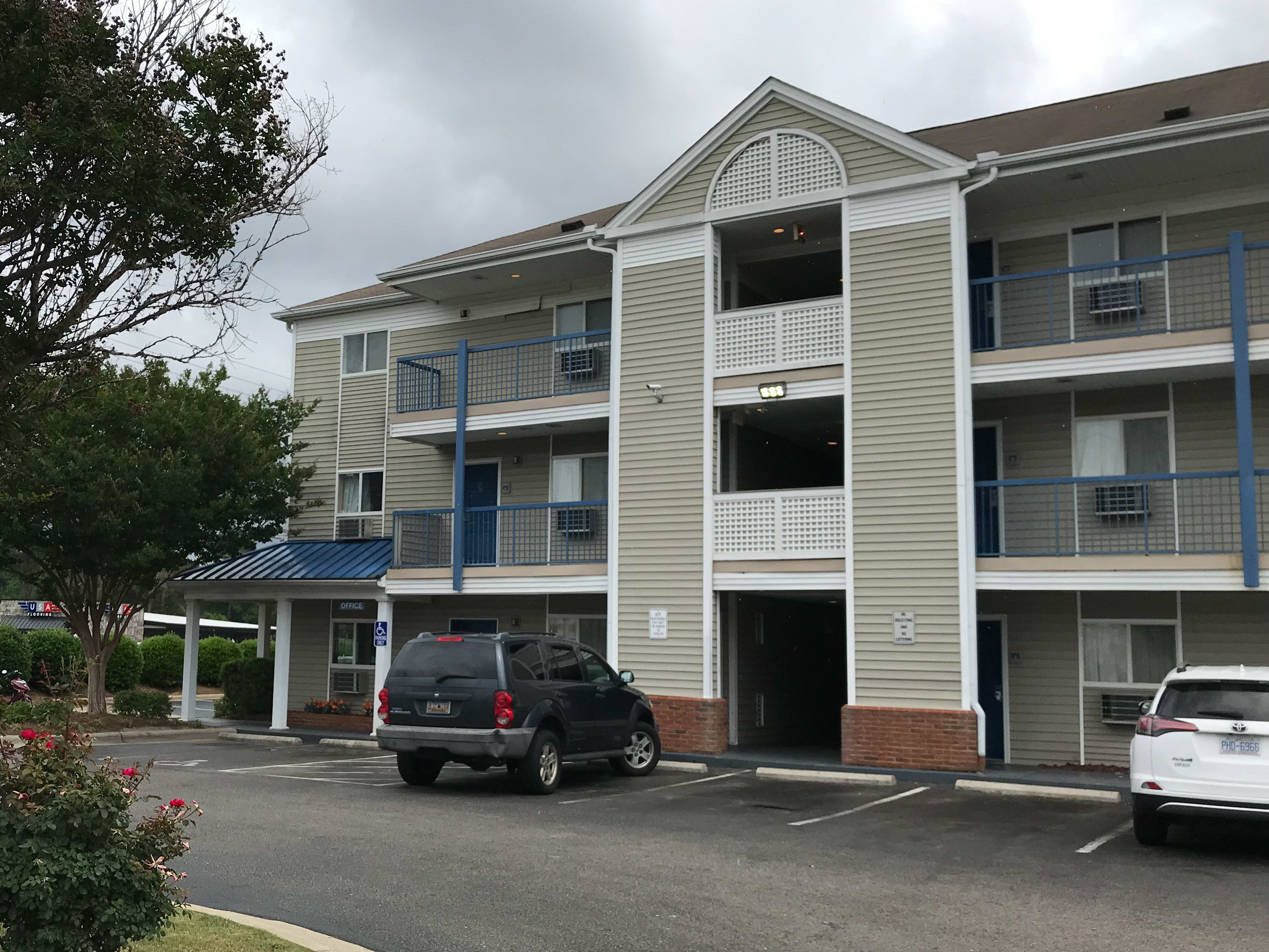 Studio 6 Fayetteville