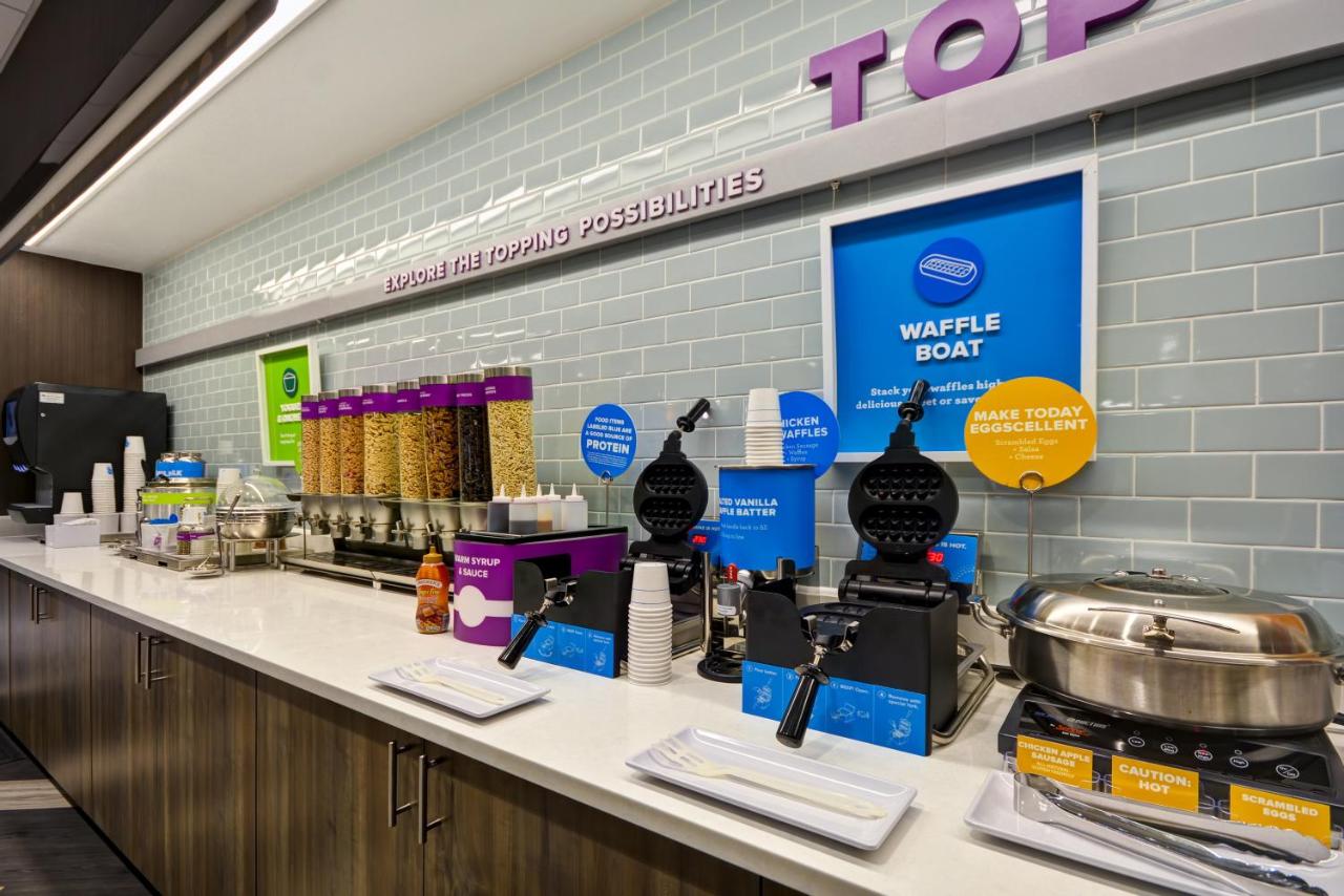 Tru By Hilton Fayetteville I 95