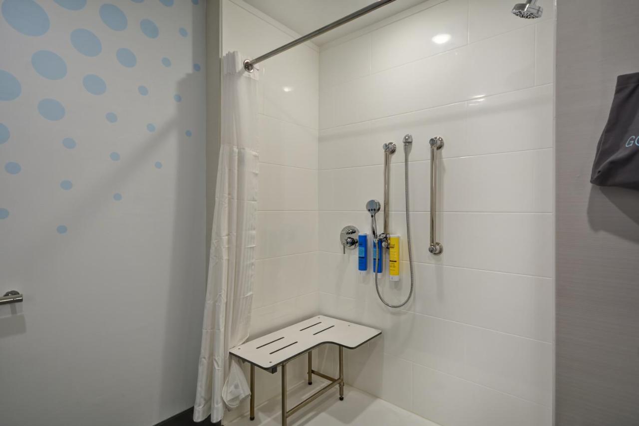 Tru By Hilton Fayetteville I 95