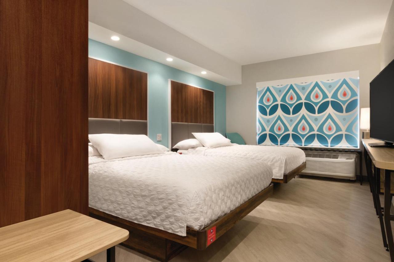 Tru By Hilton Fayetteville I 95