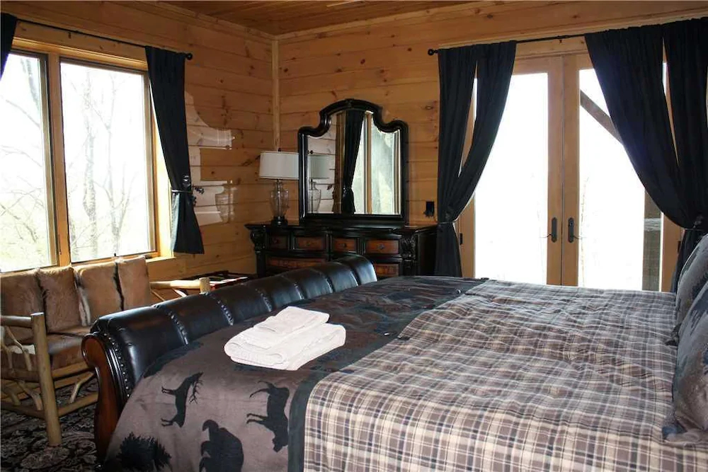 Bliss Mountain Lodge
