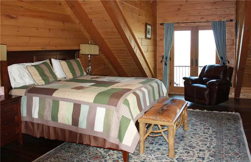 Bliss Mountain Lodge