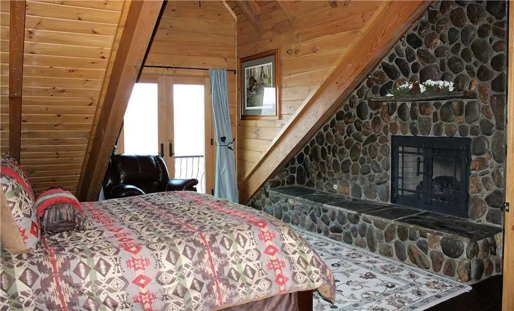 Bliss Mountain Lodge